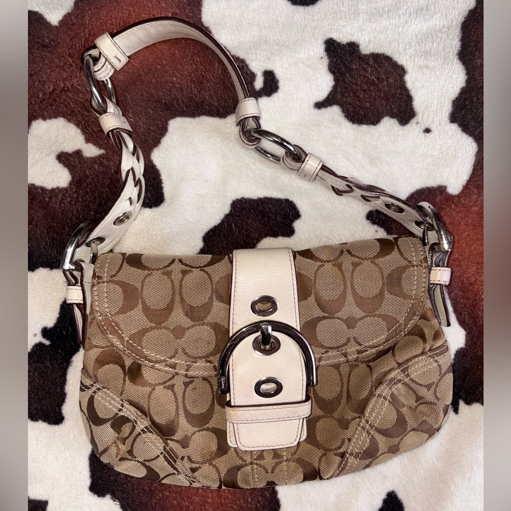 COACH Shoulder Bag